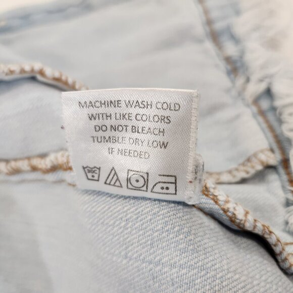 Iris Jean Jacket Light Denim Distressed Size Medium - Picture 12 of 14